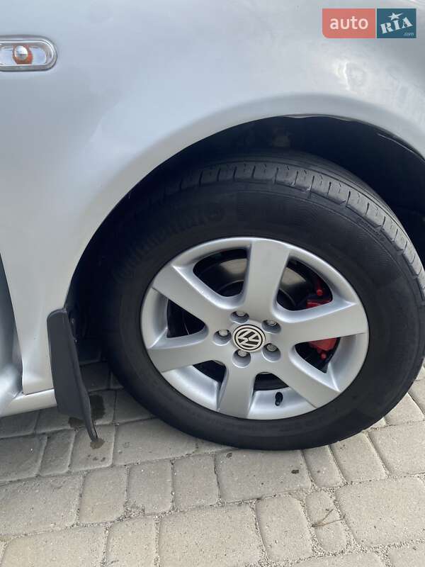 Седан Volkswagen Bora 2000 в Костополе