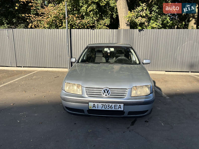 Седан Volkswagen Bora 2001 в Броварах