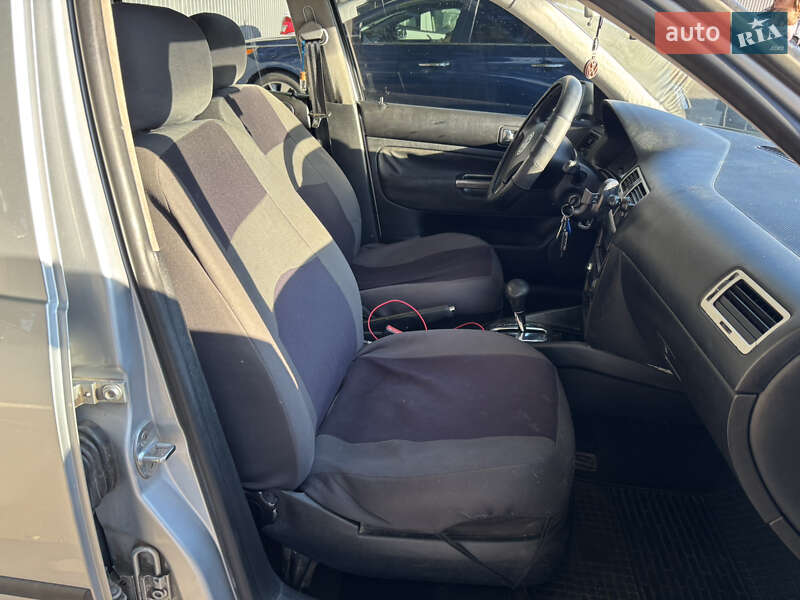 Седан Volkswagen Bora 2001 в Броварах