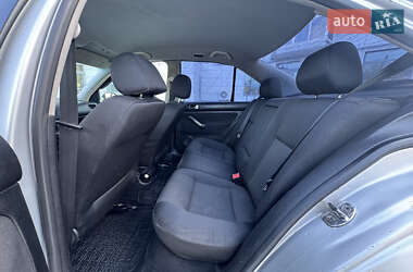 Седан Volkswagen Bora 2003 в 