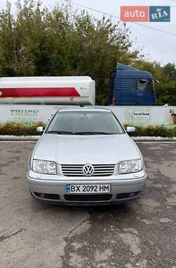 Седан Volkswagen Bora 2003 в Черновцах