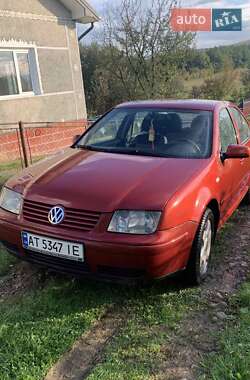 Седан Volkswagen Bora 1999 в Надвірній