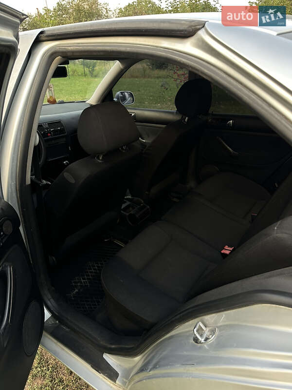 Седан Volkswagen Bora 2002 в Косове фото 11 Седан Volkswagen Bora 2002 в Косове