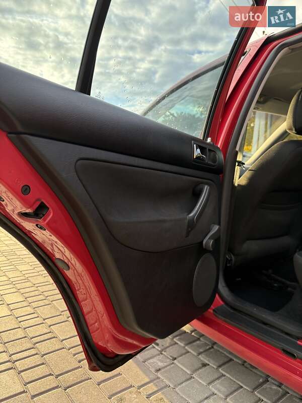 Седан Volkswagen Bora 2001 в Киеве фото 24 Седан Volkswagen Bora 2001 в Киеве