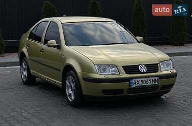 Седан Volkswagen Bora 2003 в Днепре