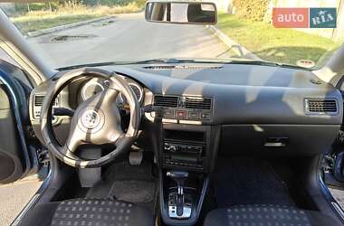 Седан Volkswagen Bora 2000 в 