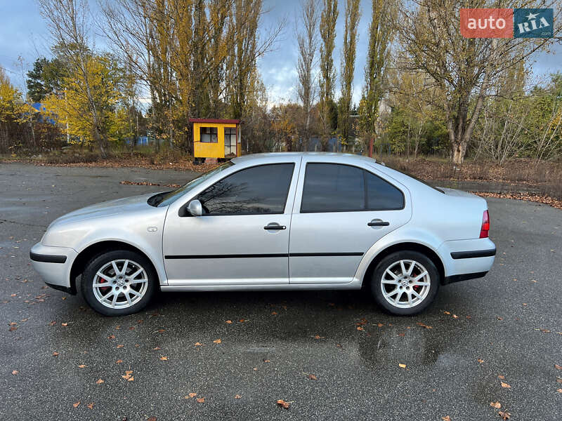 Седан Volkswagen Bora 2001 в Броварах