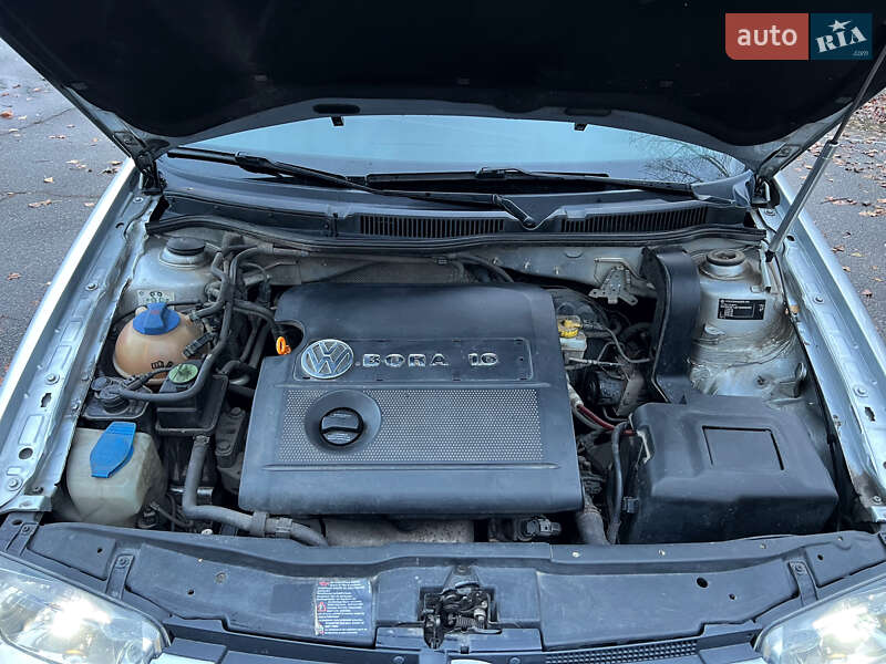 Седан Volkswagen Bora 2001 в Броварах