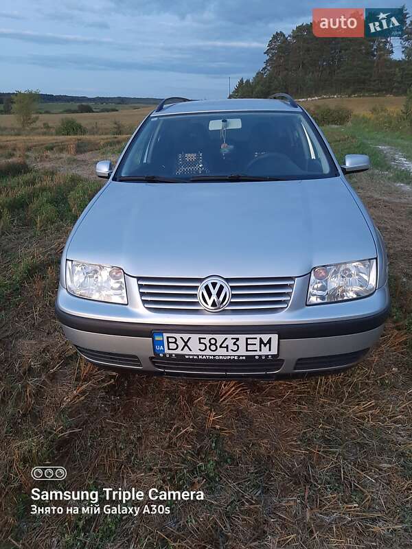 Універсал Volkswagen Bora 2000 в Острозі