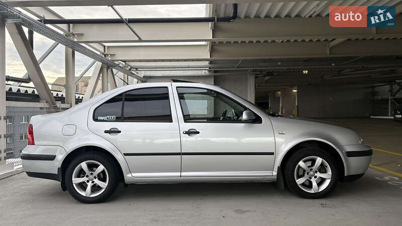 Седан Volkswagen Bora 2001 в Жмеринке