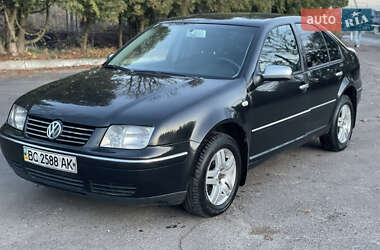 Седан Volkswagen Bora 2002 в Львове