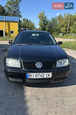 Седан Volkswagen Bora 2003 в Кременчуці