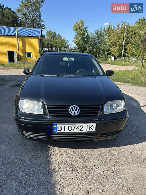 Седан Volkswagen Bora 2003 в Кременчуці