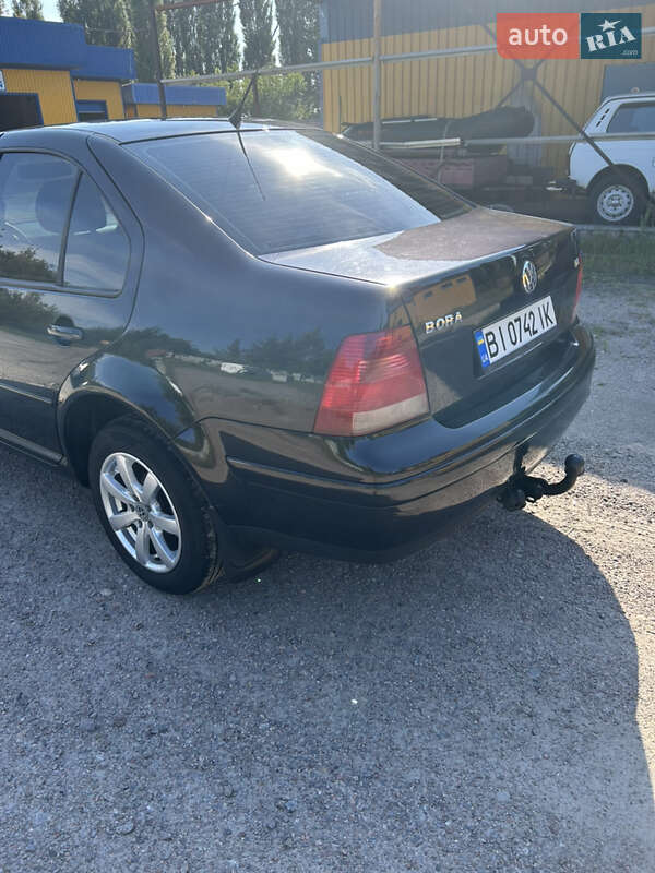 Седан Volkswagen Bora 2003 в Кременчуці