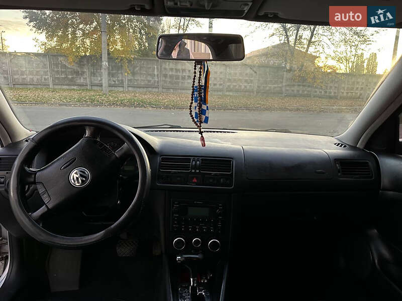Седан Volkswagen Bora 2002 в Киеве фото 5 Седан Volkswagen Bora 2002 в Киеве