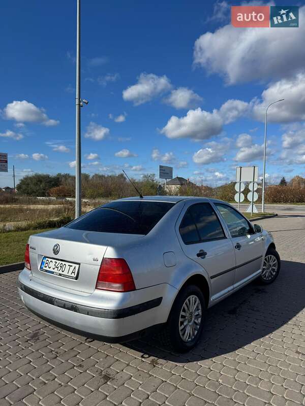 Седан Volkswagen Bora 2003 в Городке фото 6 Седан Volkswagen Bora 2003 в Городке