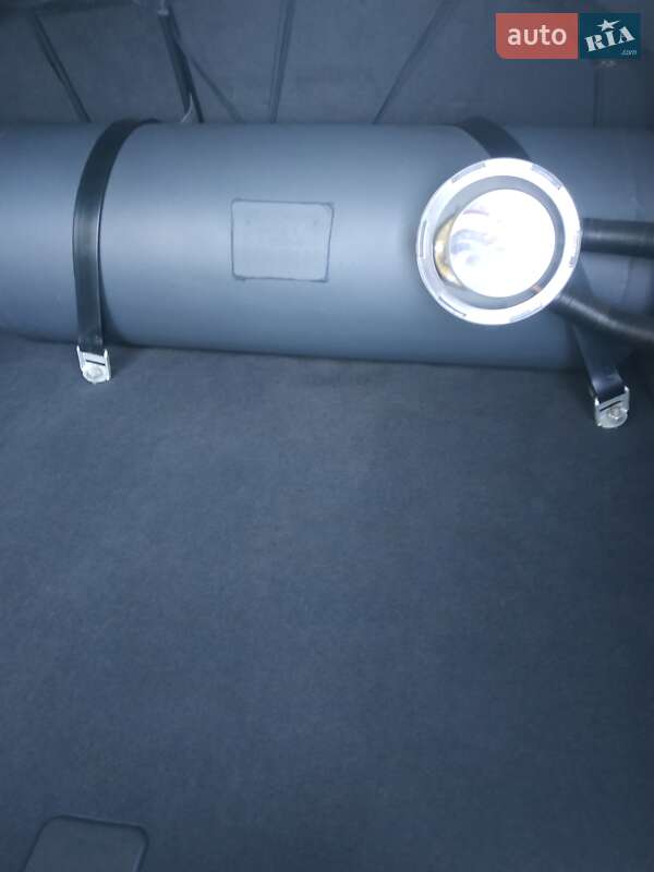 Седан Volkswagen Bora 2001 в Микуличах