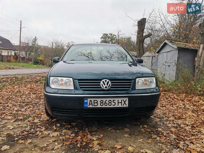 Седан Volkswagen Bora 2003 в Виннице