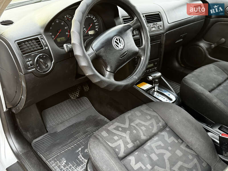 Седан Volkswagen Bora 1999 в Харькове