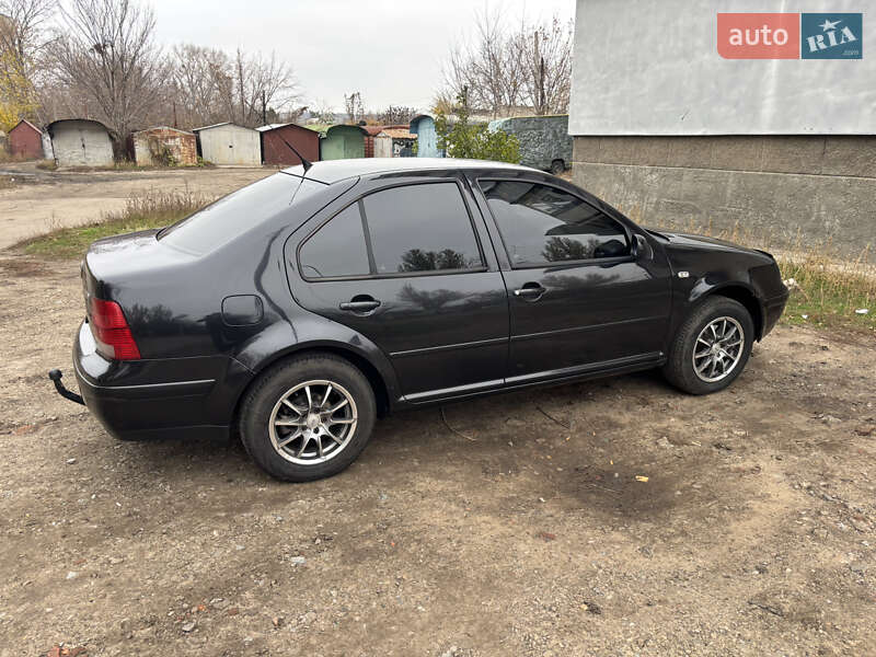 Седан Volkswagen Bora 2001 в Славянске