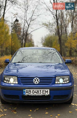 Седан Volkswagen Bora 1999 в Києві