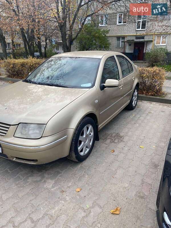 Седан Volkswagen Bora 2003 в Львові