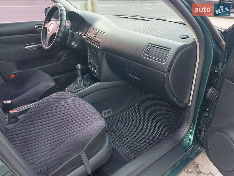 Седан Volkswagen Bora 2003 в Черновцах фото 18 Седан Volkswagen Bora 2003 в Черновцах