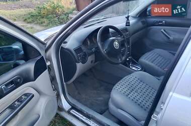 Седан Volkswagen Bora 2000 в Іванкові