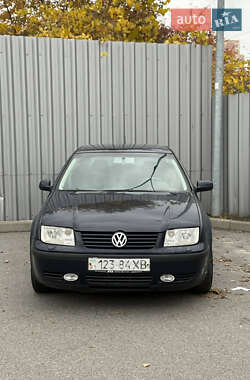Седан Volkswagen Bora 2003 в Харькове