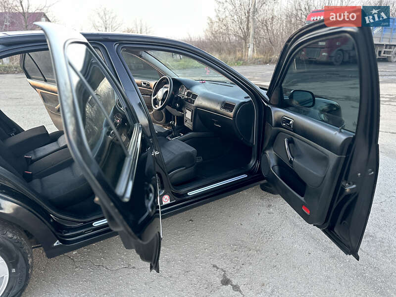 Седан Volkswagen Bora 2001 в Хмельницком