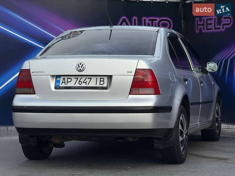 Седан Volkswagen Bora 2003 в Запорожье
