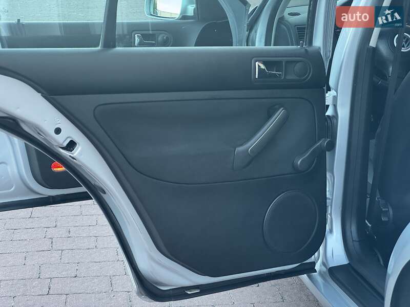 Седан Volkswagen Bora 2000 в Стрые