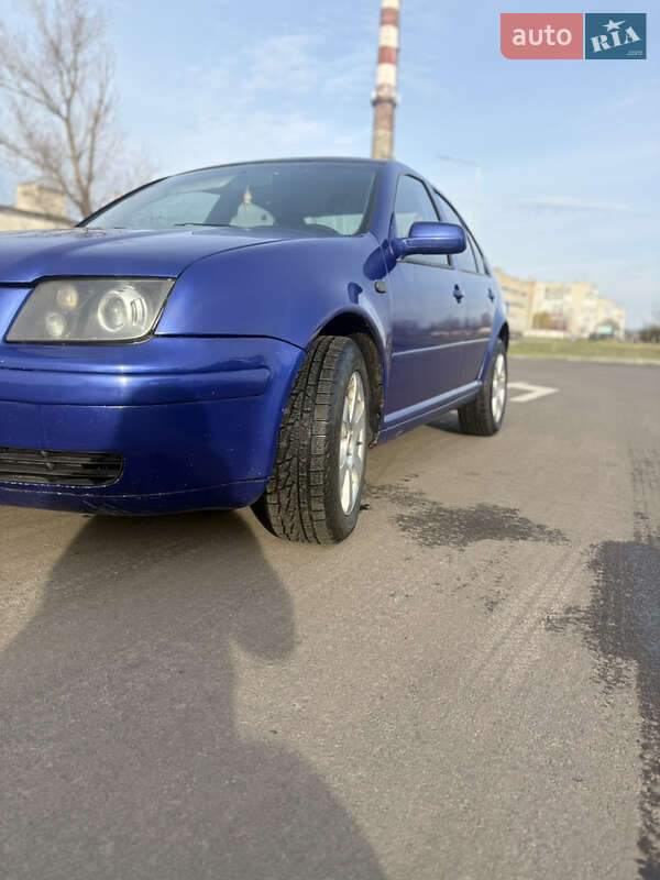 Седан Volkswagen Bora 1999 в Шостке