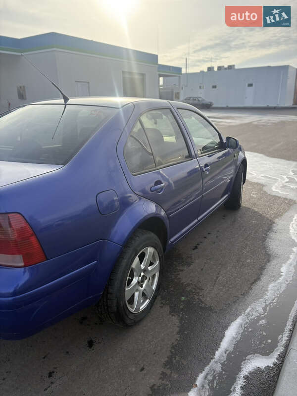 Седан Volkswagen Bora 1999 в Шостке