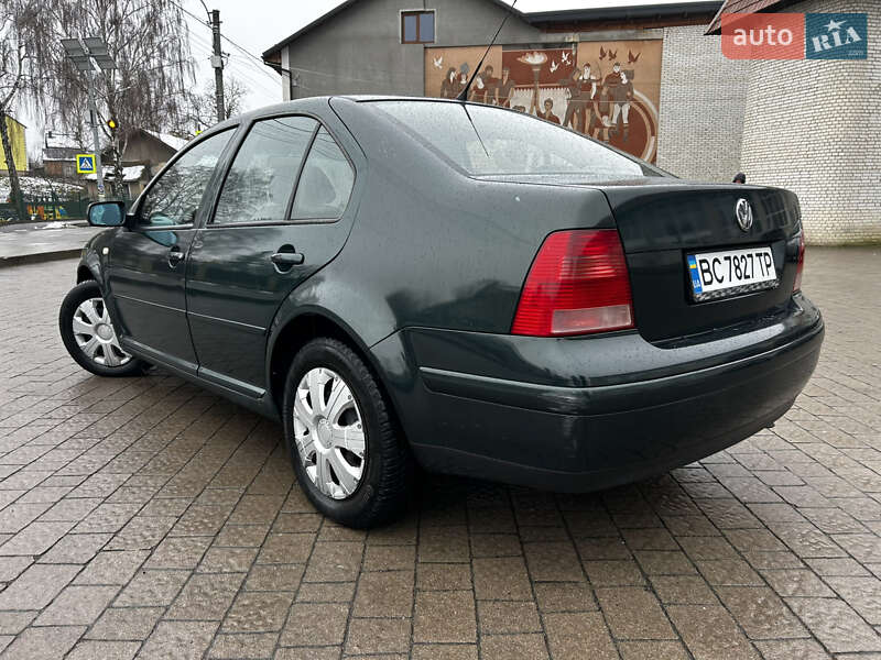 Седан Volkswagen Bora 1998 в Львові