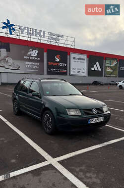 Универсал Volkswagen Bora 2000 в Ровно