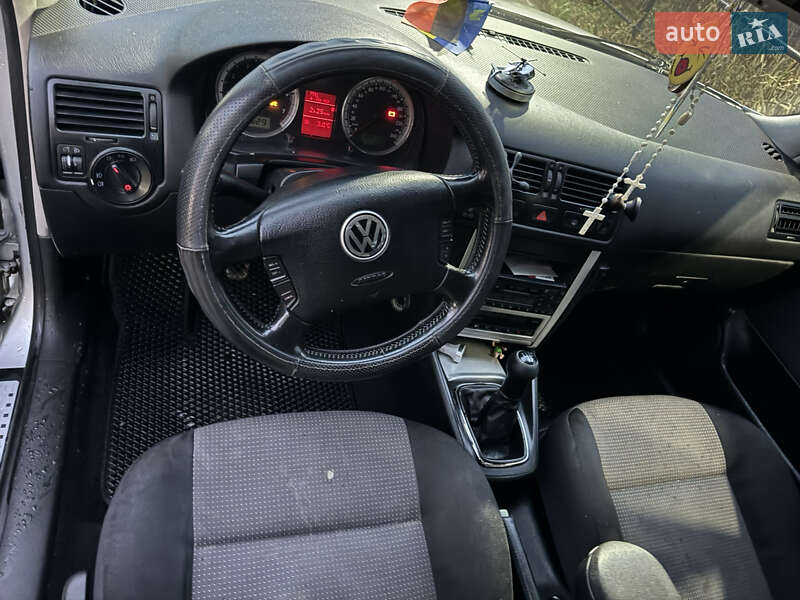 Универсал Volkswagen Bora 2001 в Шептицькому