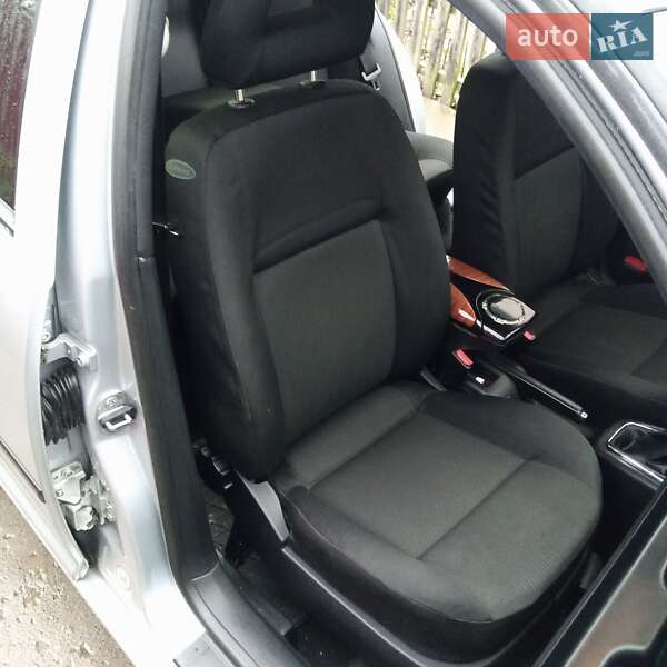 Седан Volkswagen Bora 2001 в Ладыжине фото 20 Седан Volkswagen Bora 2001 в Ладыжине