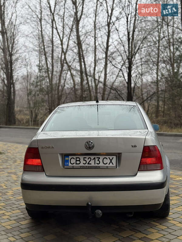 Седан Volkswagen Bora 1999 в Чернігові