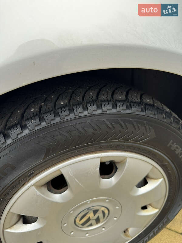 Седан Volkswagen Bora 1999 в Чернігові