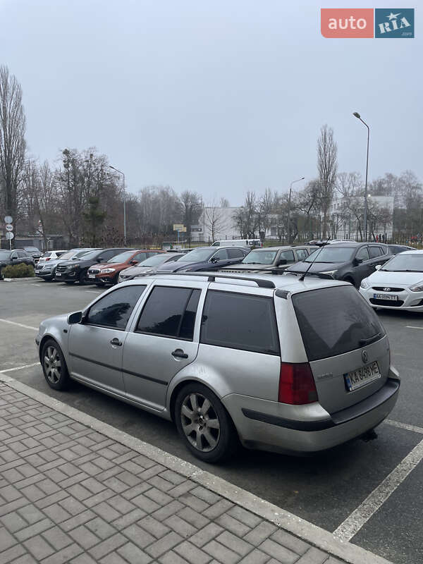 Универсал Volkswagen Bora 2004 в Киеве