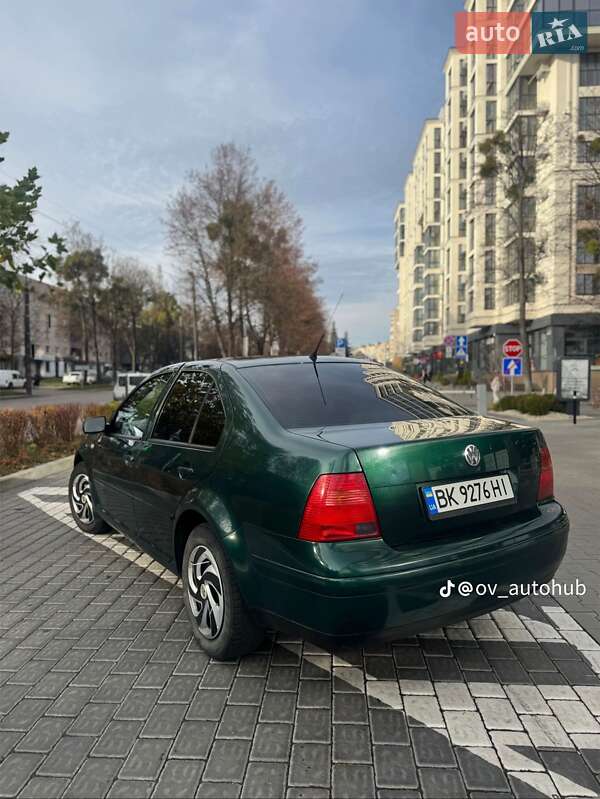 Седан Volkswagen Bora 2001 в Здолбуніві