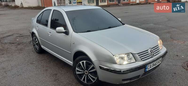 Седан Volkswagen Bora 2002 в Шполе