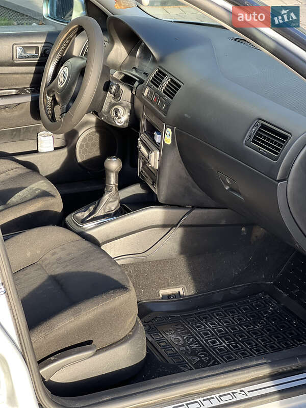 Універсал Volkswagen Bora 2000 в Івано-Франківську