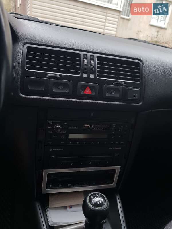 Універсал Volkswagen Bora 2001 в Чернігові