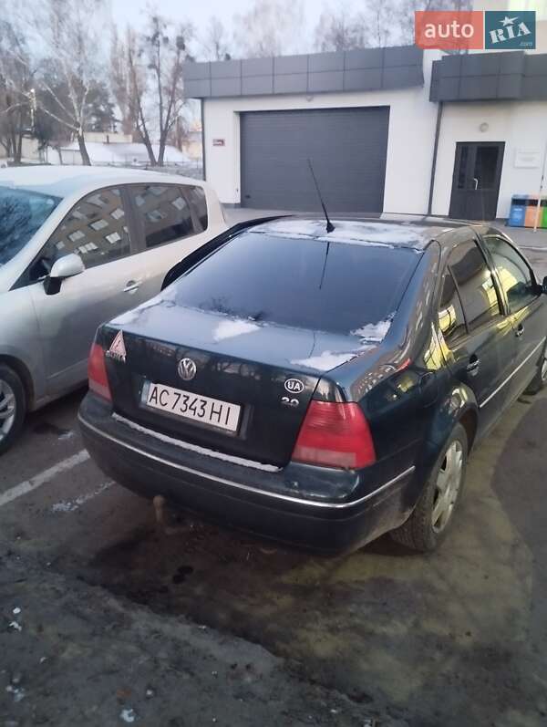 Седан Volkswagen Bora 2001 в Владимире