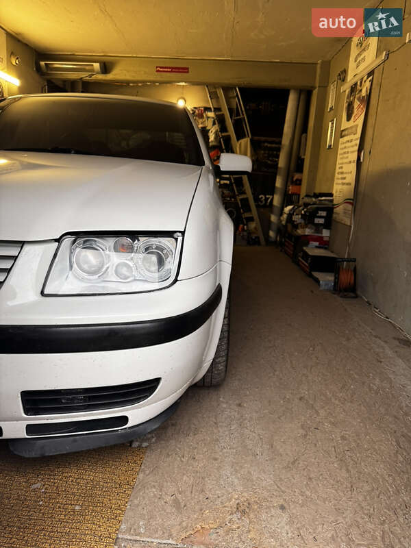 Седан Volkswagen Bora 2000 в Киеве фото 7 Седан Volkswagen Bora 2000 в Киеве