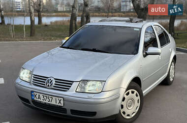 Седан Volkswagen Bora 2002 в Києві