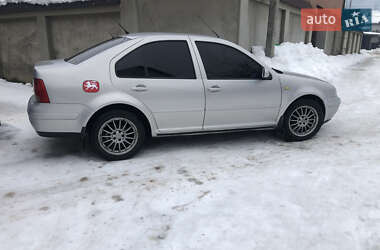 Седан Volkswagen Bora 1999 в Тячеві