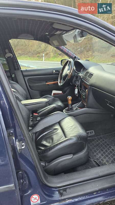 Седан Volkswagen Bora 2000 в Киеве